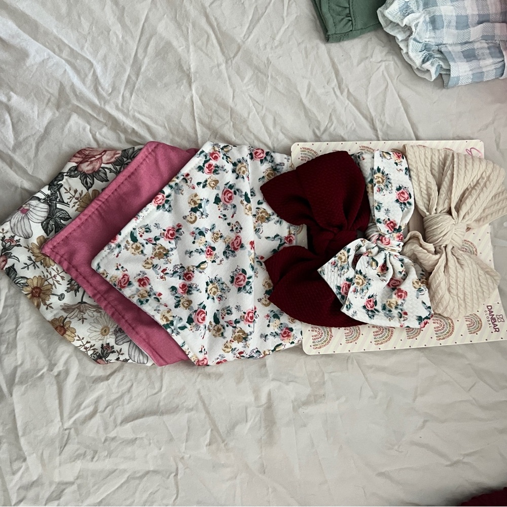 Floral and Solid Baby Headbands Set